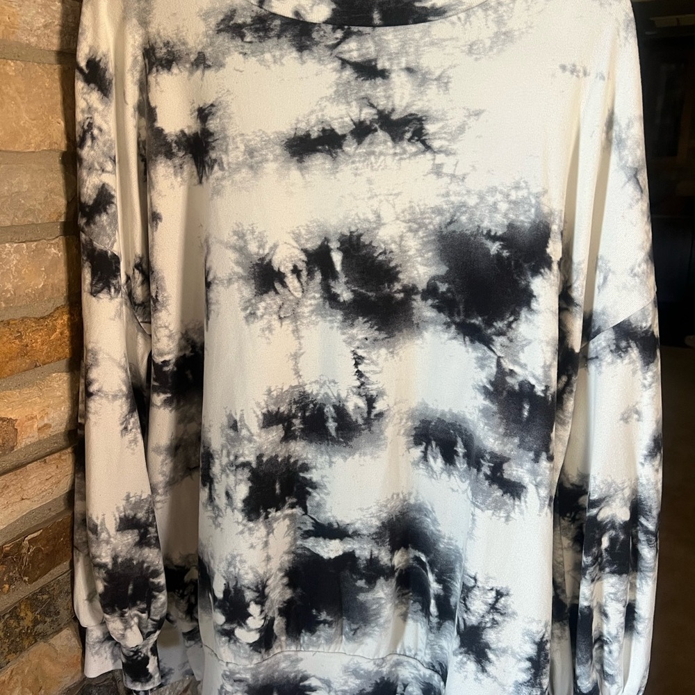 First Love Black & White Tie-Dye Sweatshirt
